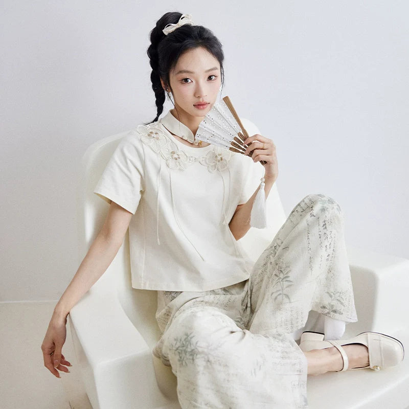 "弄梅" Modern-style Hanfu Set