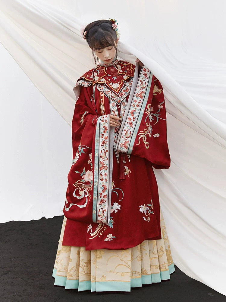 "繁花有期" Embroidered Ming-Style Hanfu Wedding Set