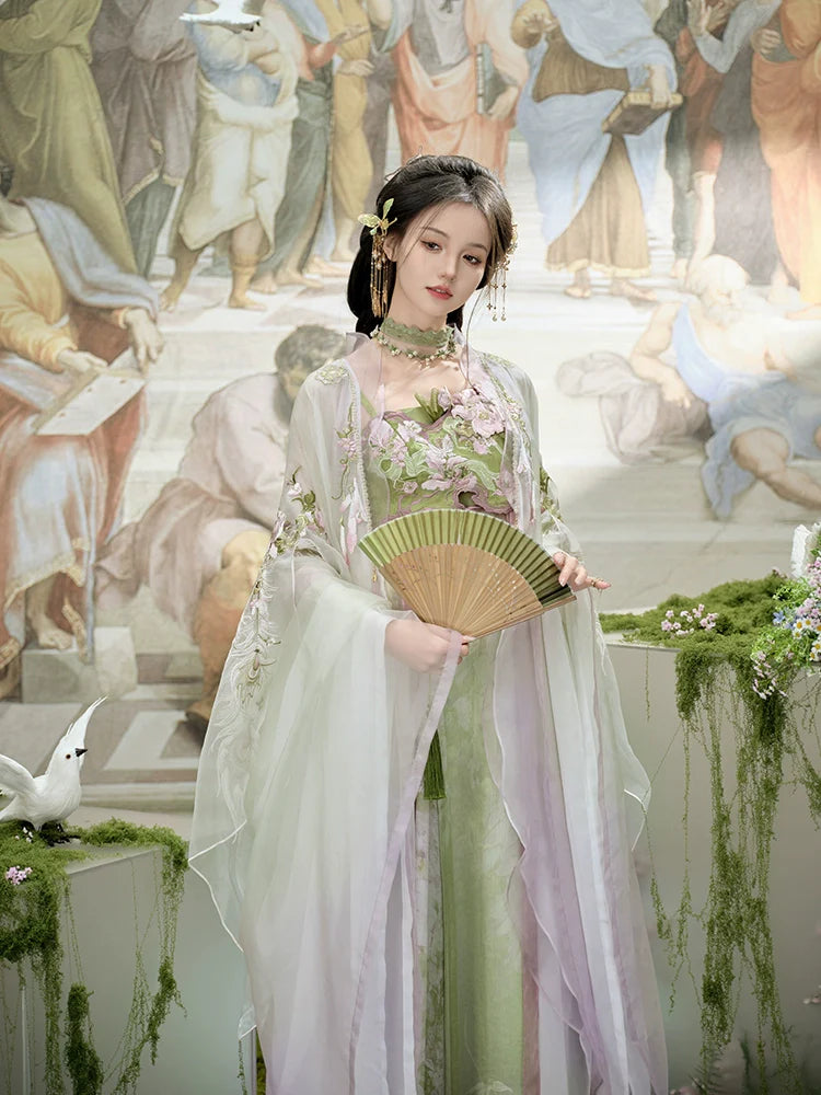 "风祈春至" Modern-style Hanfu Set