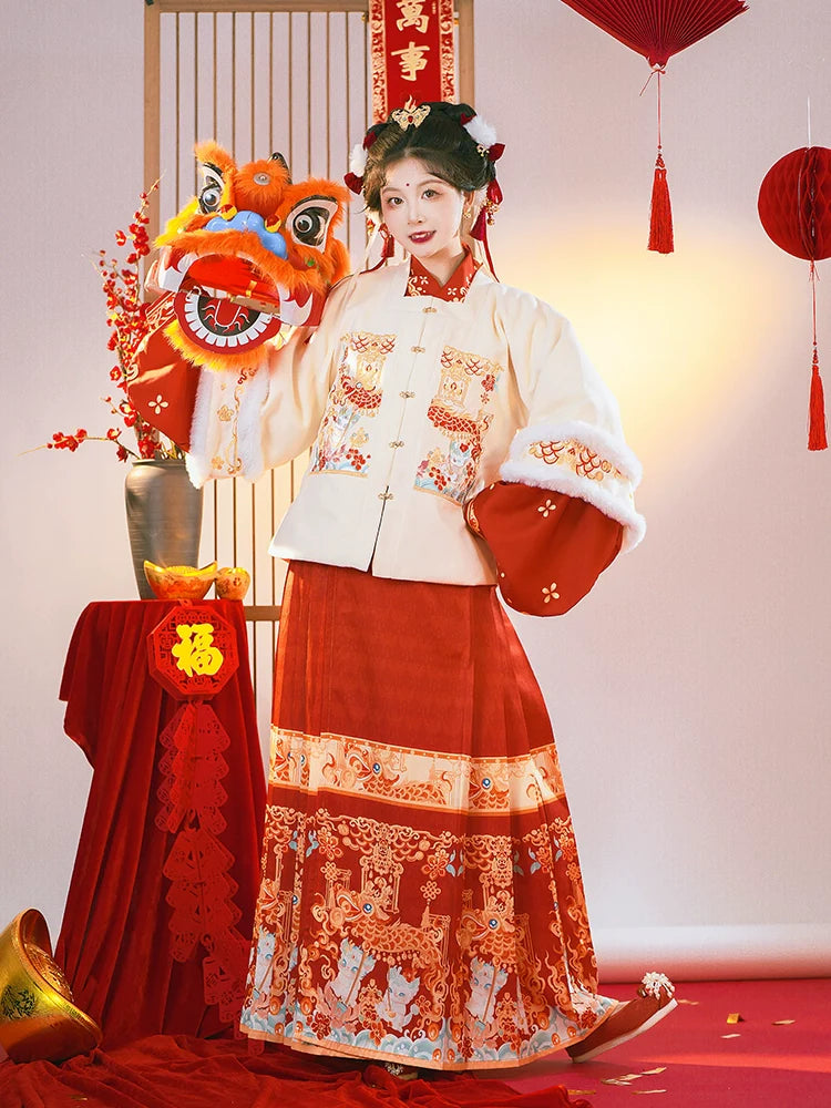 "龙宝送福"Ming-Dynasty Hanfu Set