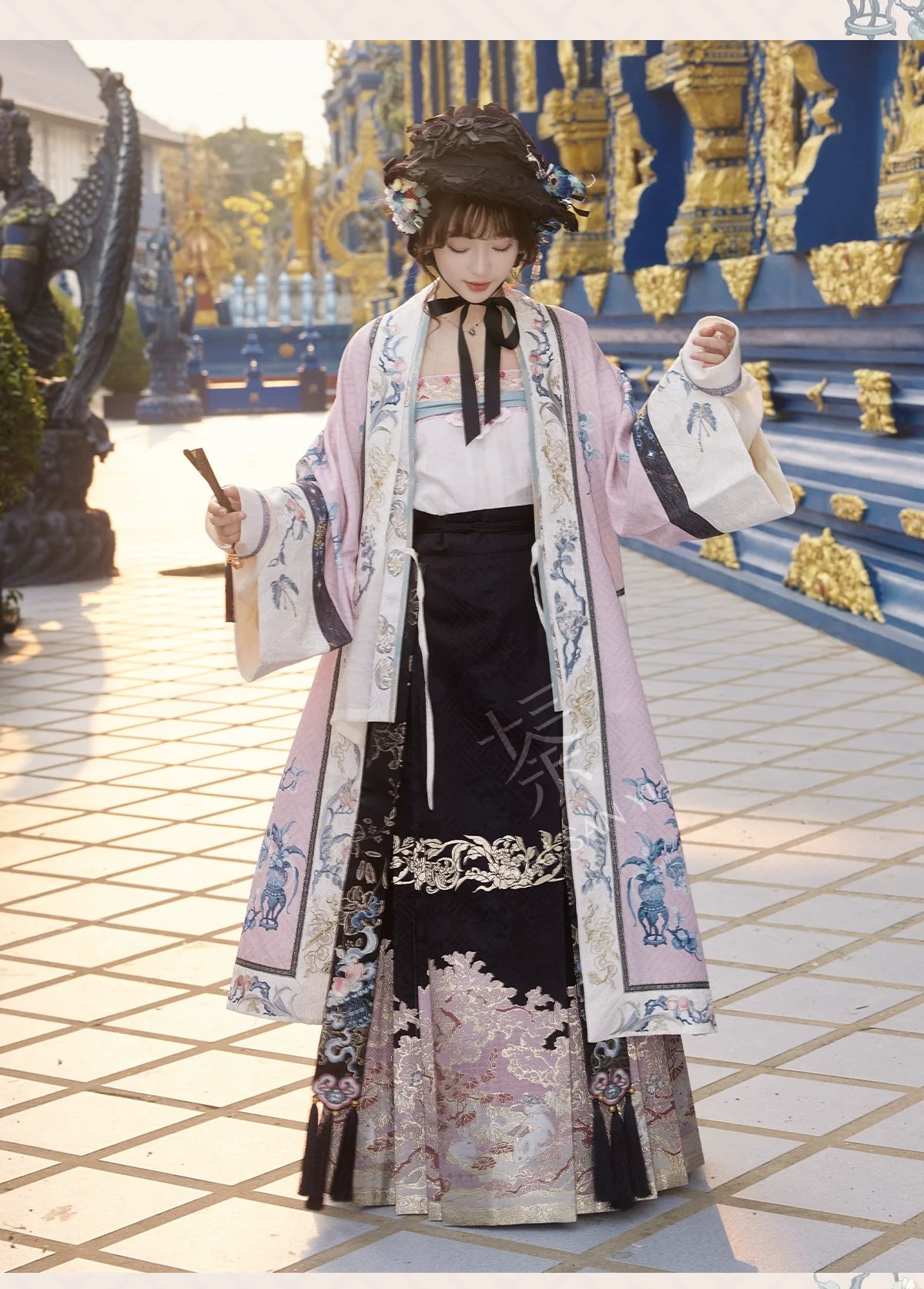 "桃源行" Modern-style Hanfu Set