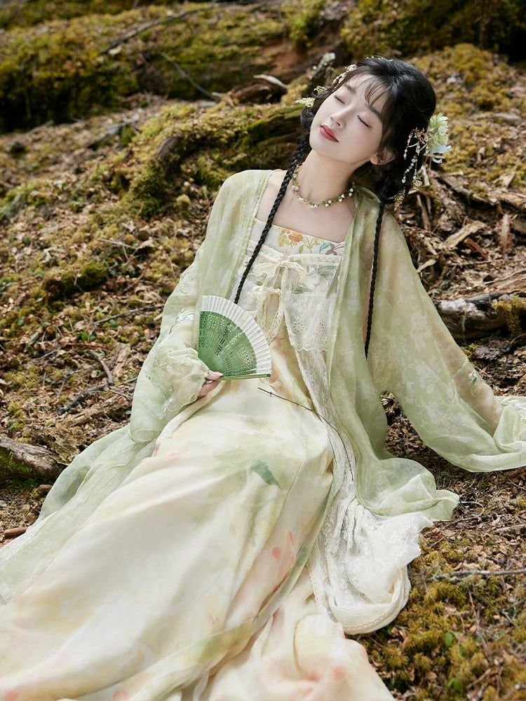 "花待朝夕" Modern-style Hanfu Set