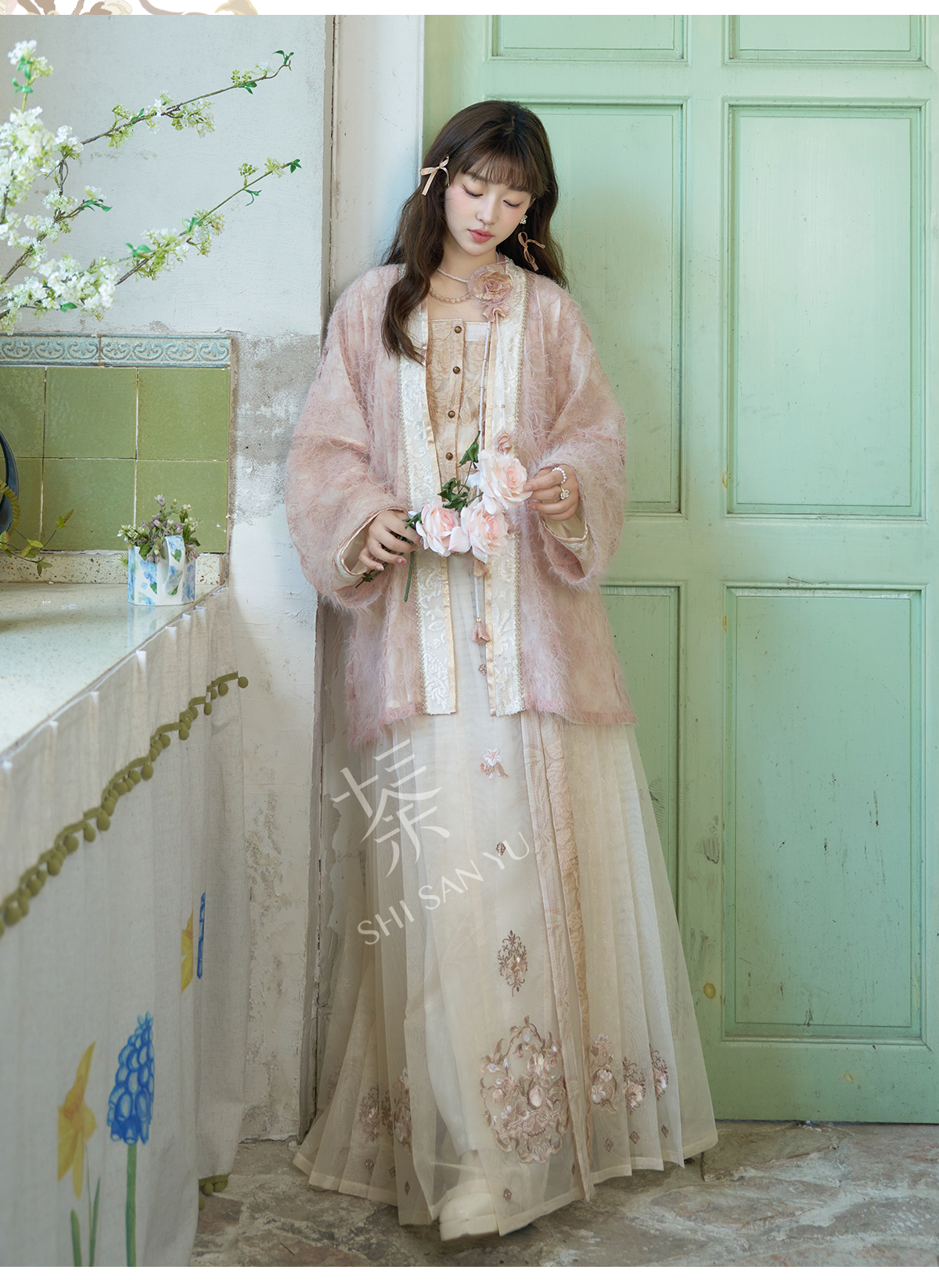 "桃雾朝烟" Modern Hanfu Set