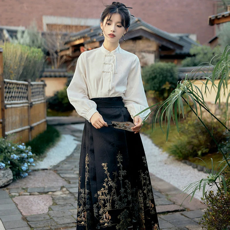 "墨白·竹下听澜" Modern-style Hanfu Set