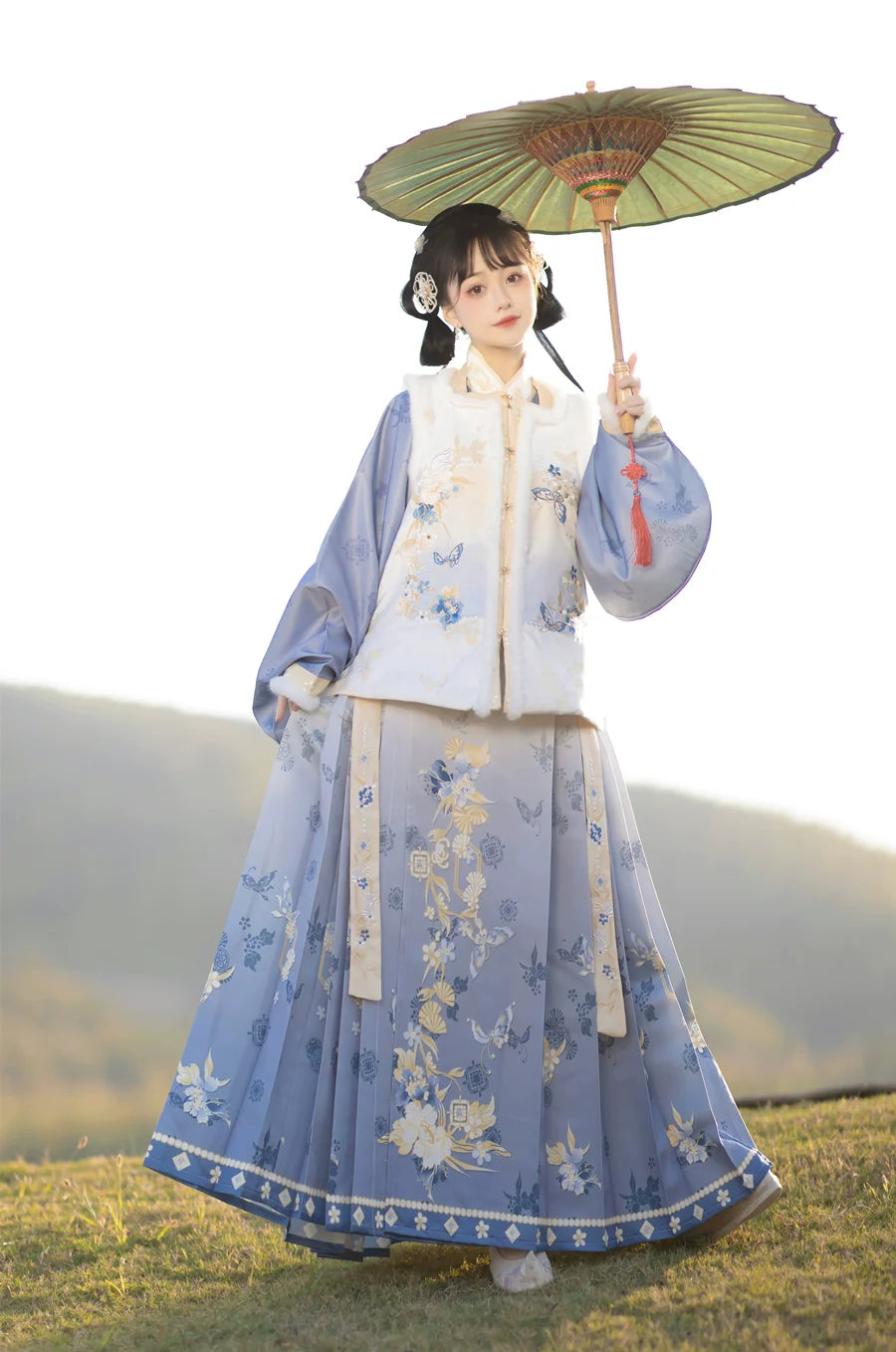 "芙蕖"Ming-Dynasty Hanfu Set