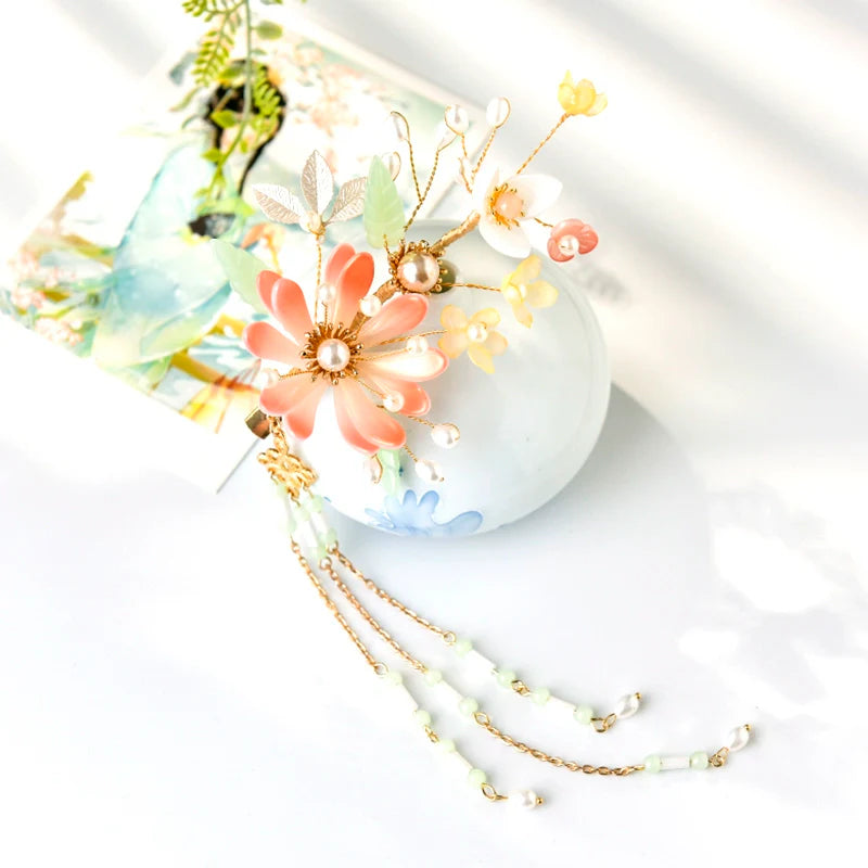 "彼岸" Tassel Hair Clip