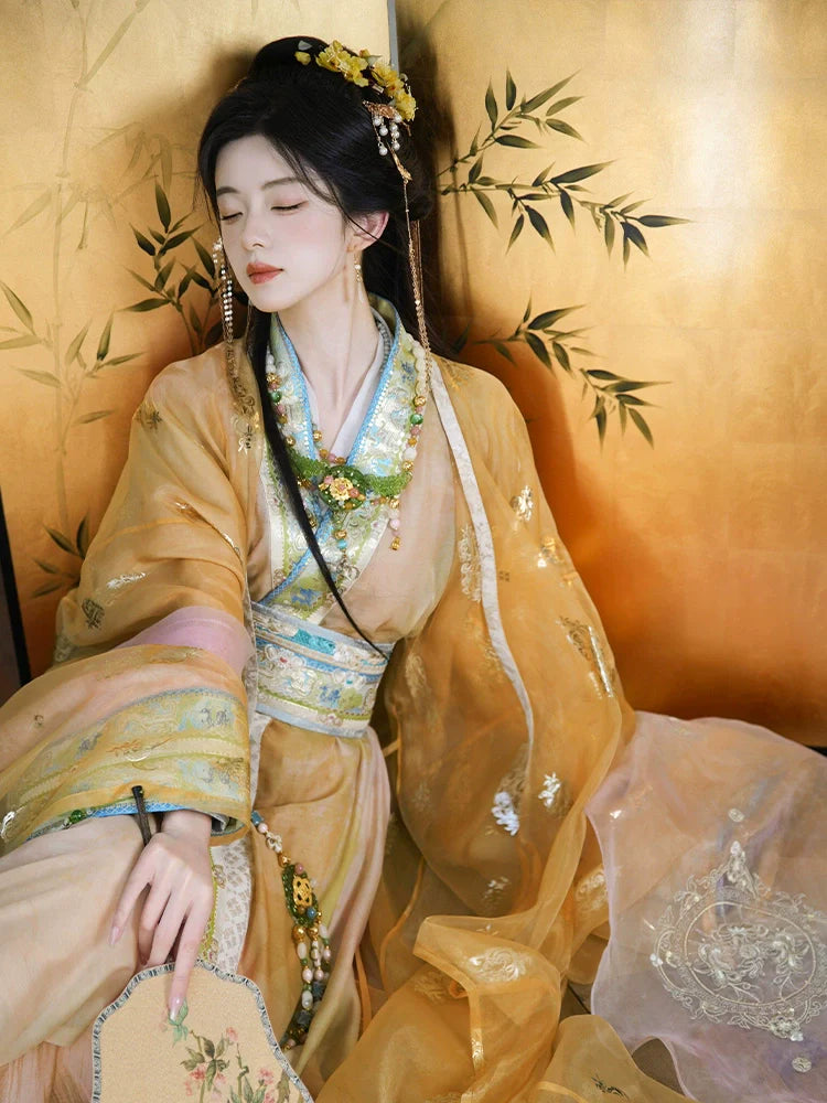 "齐光" Modern-style Hanfu Set