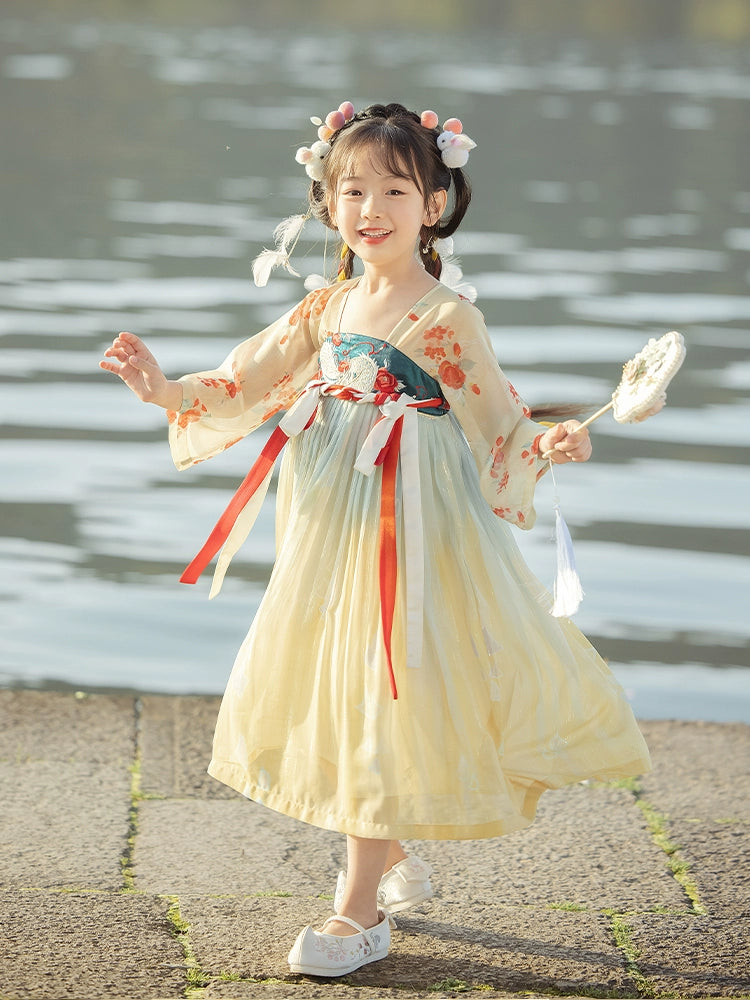 "长命缕·龙女" Hanfu for Kids