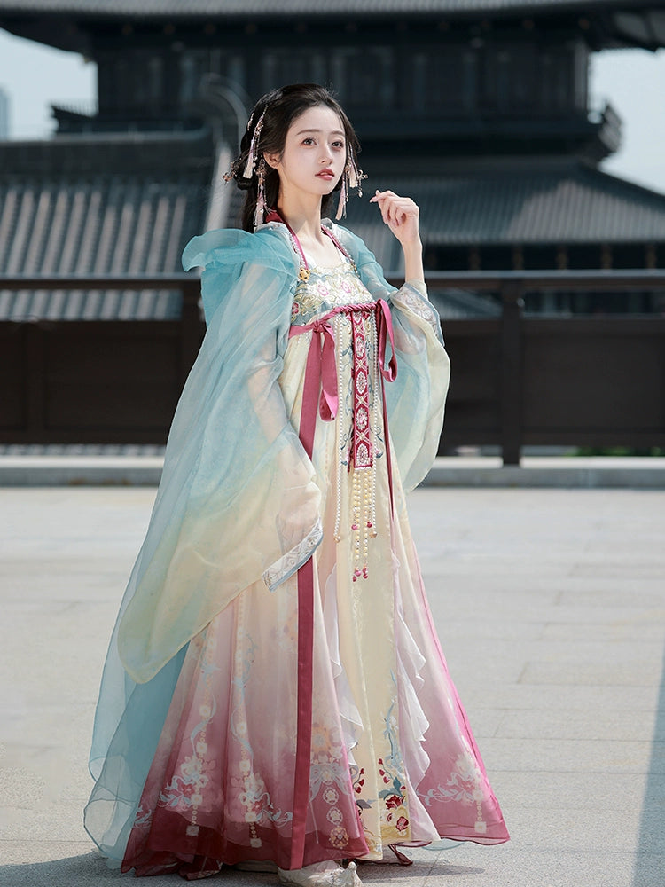 "渥丹重峦" Gradient Printed Tang-dynasty Hanfu