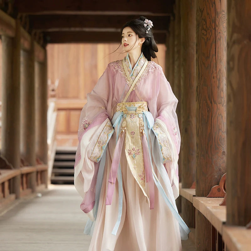 "在水一方" Modern-style Hanfu Set