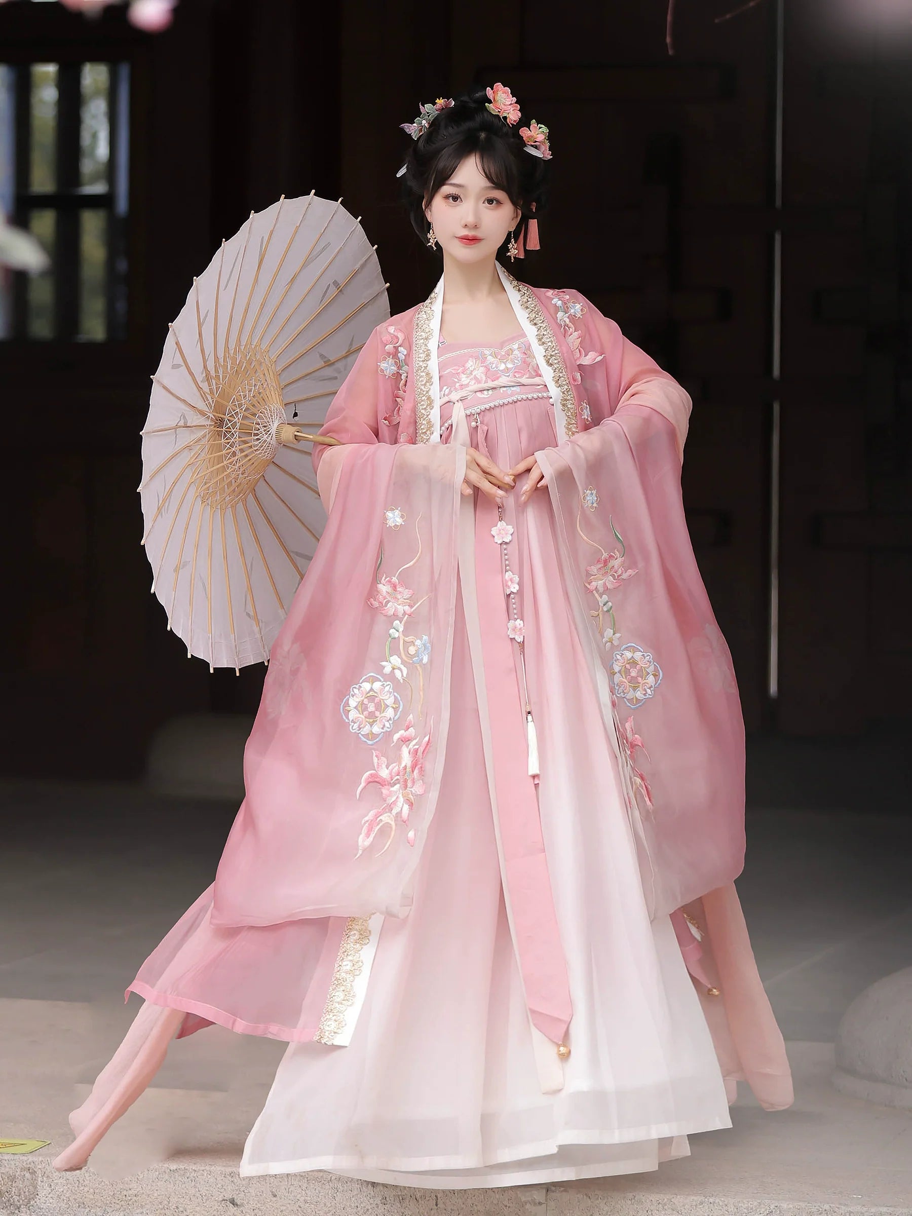 "远山芙蓉" Tang Dynasty Hanfu Set