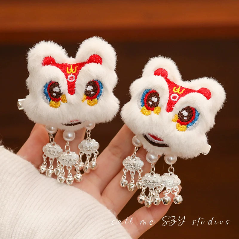 Dragon Year Lion Dance Tassel Hair Clip