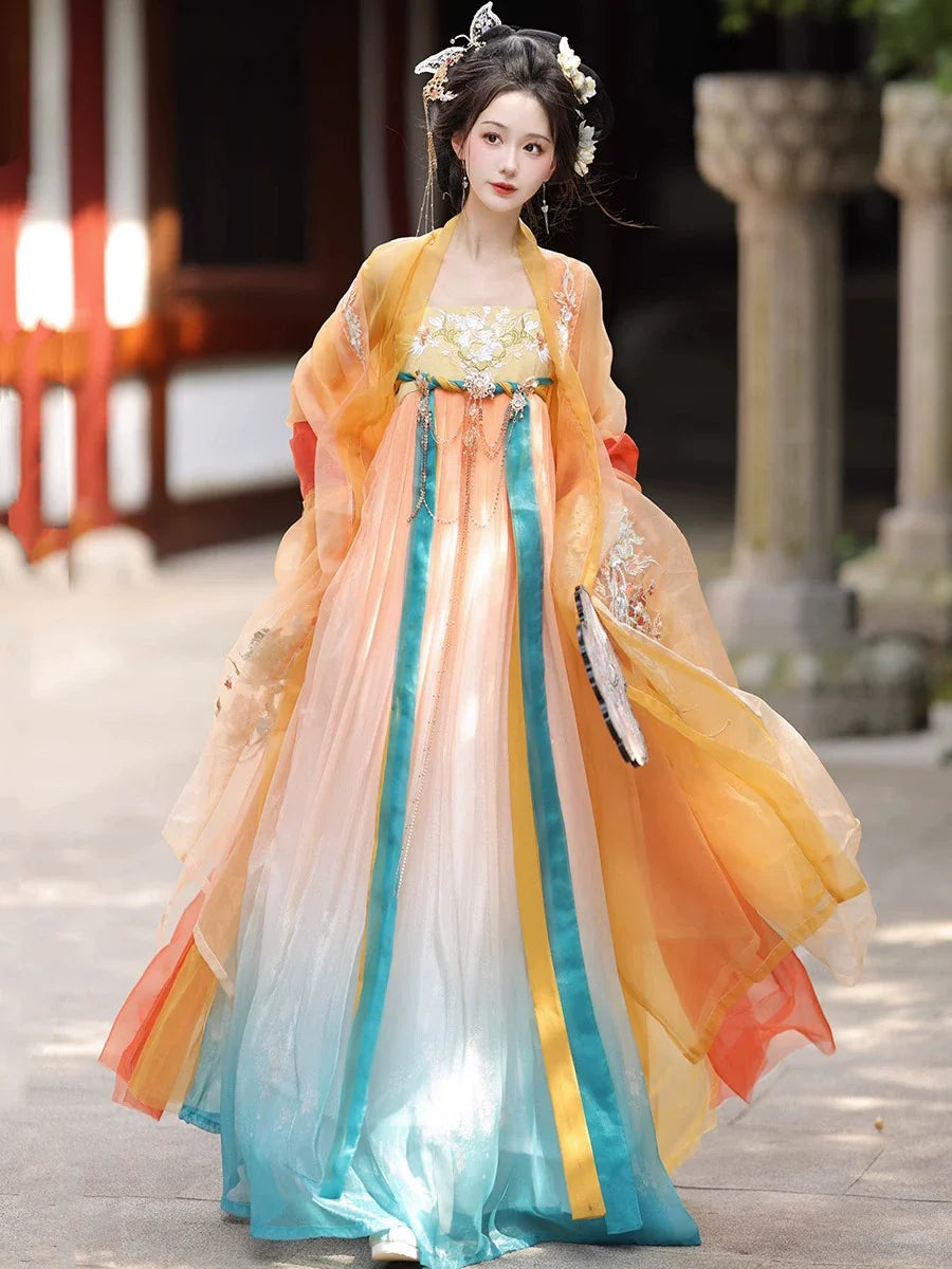 " 游鲤听雨" Tang Dynasty hanfu set