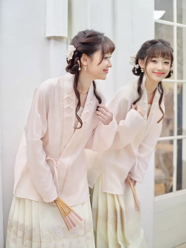 "盈光" Modern-style Hanfu Set