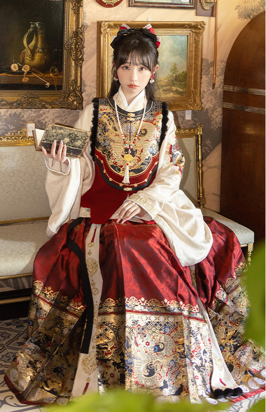 "瑞龙启岁" Modern Hanfu Set