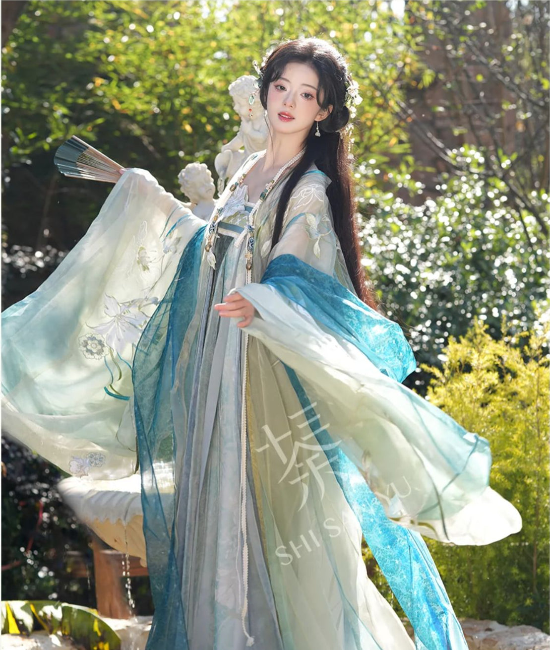 "藻景幽兰" Tang Dynasty Hanfu Set