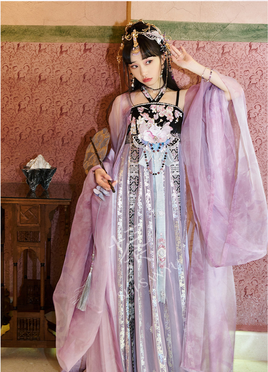 "幻影香凡" Purple Embroidered Modern-style Hanfu