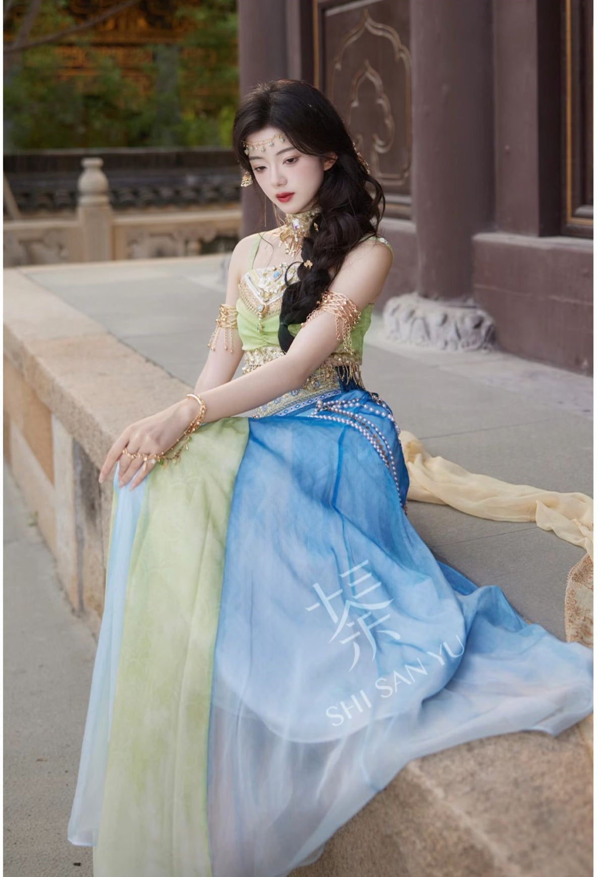 "碧落沙洲" Modern-style Hanfu Set