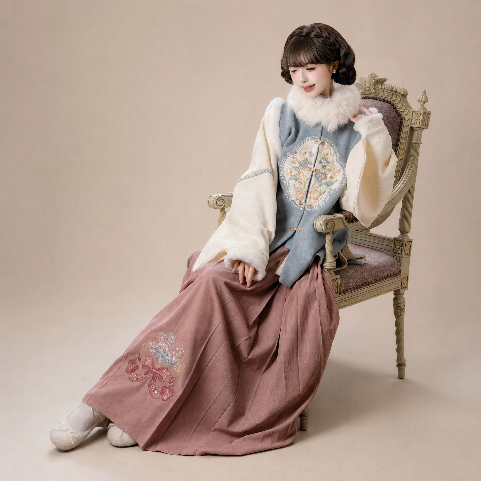 御冬心事 Winter Charm Hanfu Set