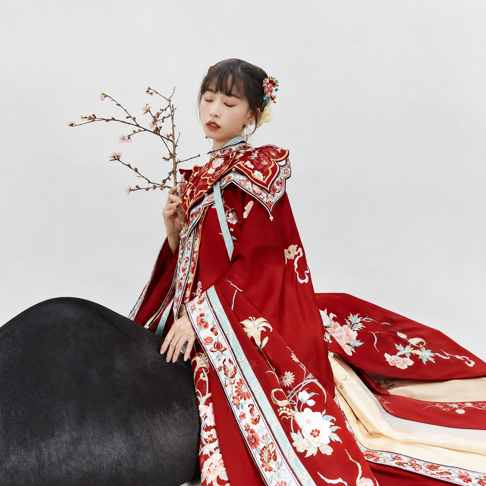 繁花有期 Thirteen YU Blossom Season Ming-Style
