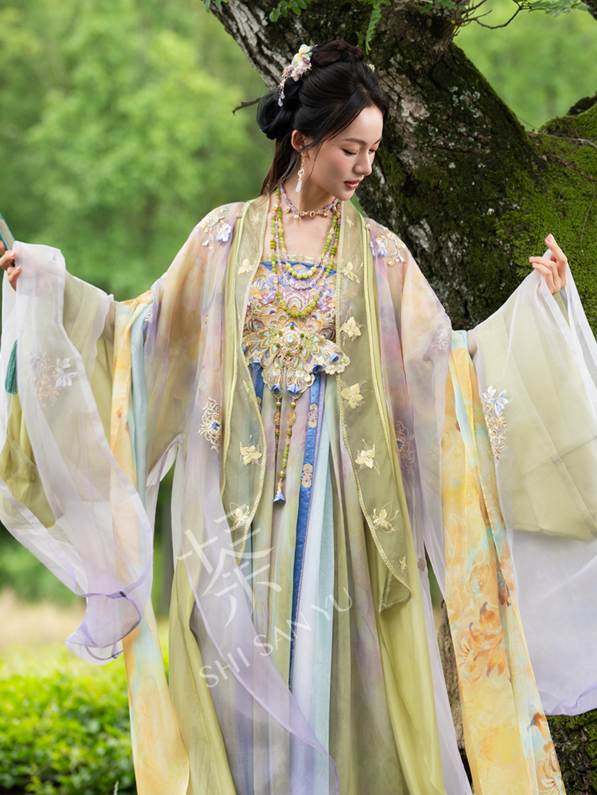 百花宝相 Embroidered Set