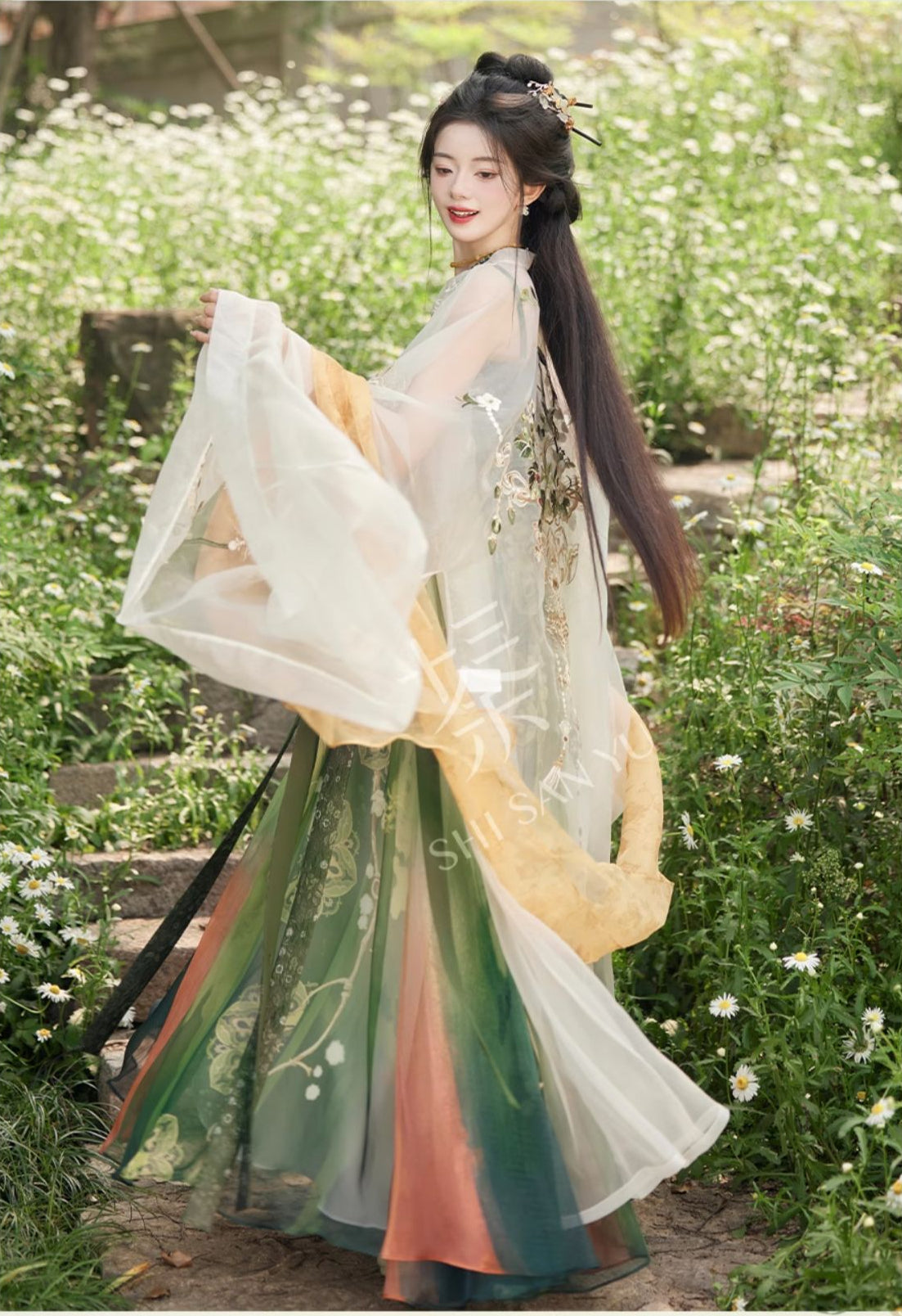 “飞天莲华”Modern-style Hanfu Set