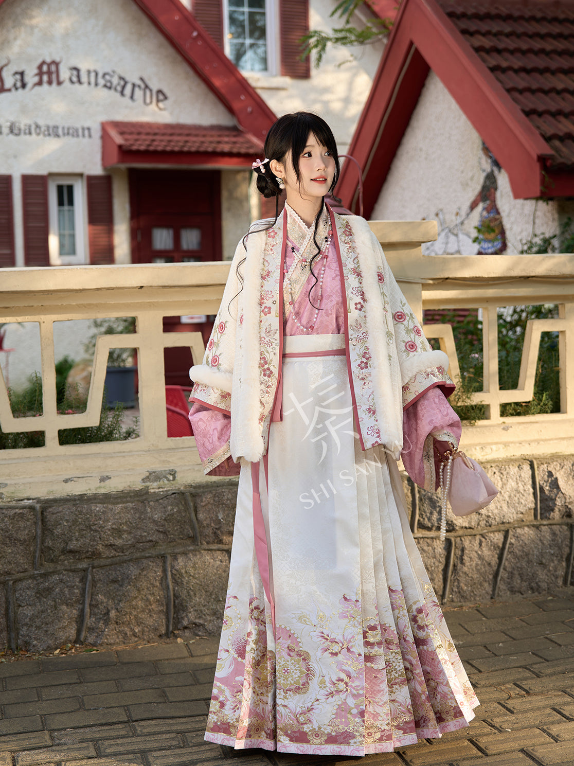 [凤庭飞花] PHOENIX COURT BLOOM - EMBROIDERED HANFU SET