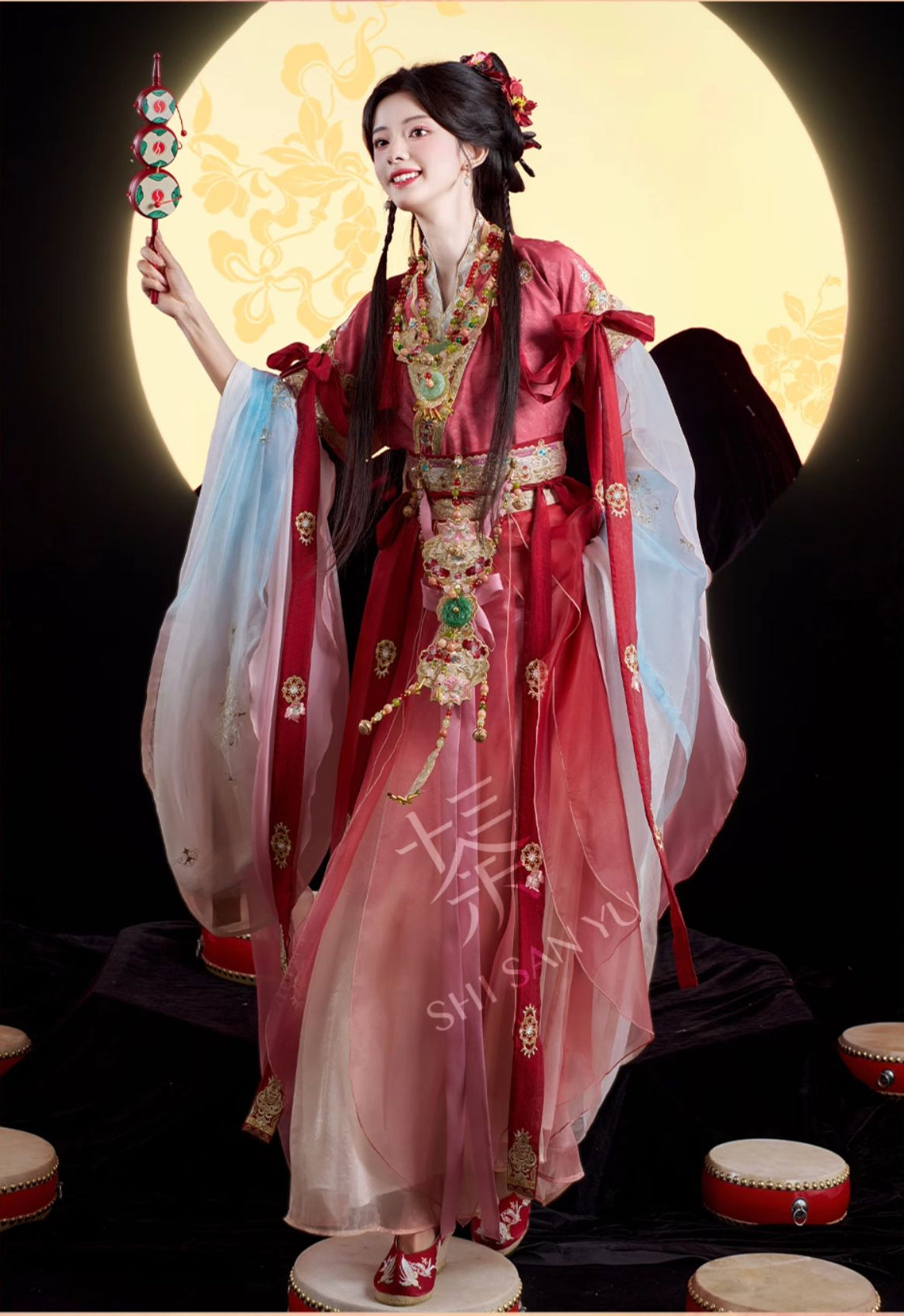 "盛乐之宴" Modern-style Hanfu Set