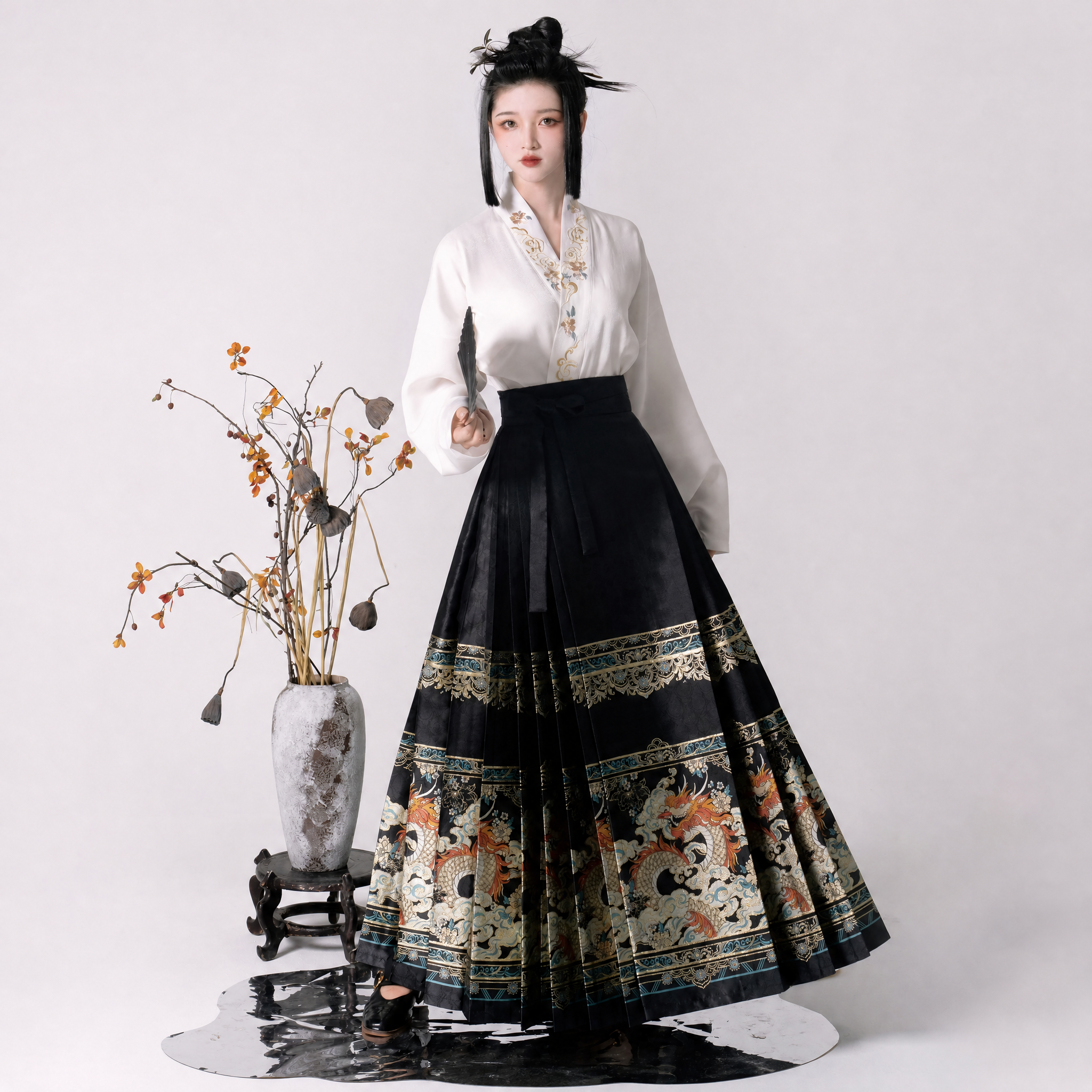 游龙踏雪 Brocade Mamian Skirt Set